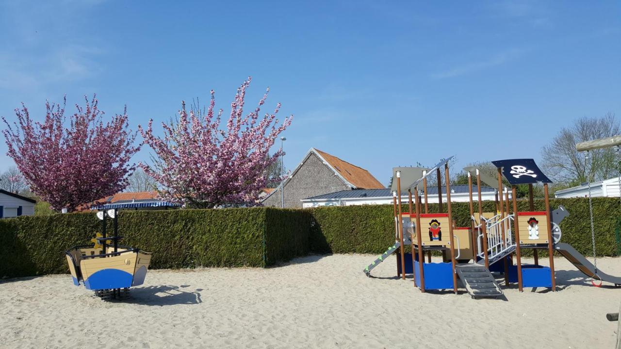 Camping Caravaning Les Cerisiers Berck Sur Mer 베르통 외부 사진
