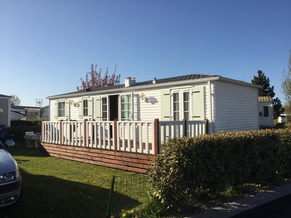 Camping Caravaning Les Cerisiers Berck Sur Mer 베르통 외부 사진